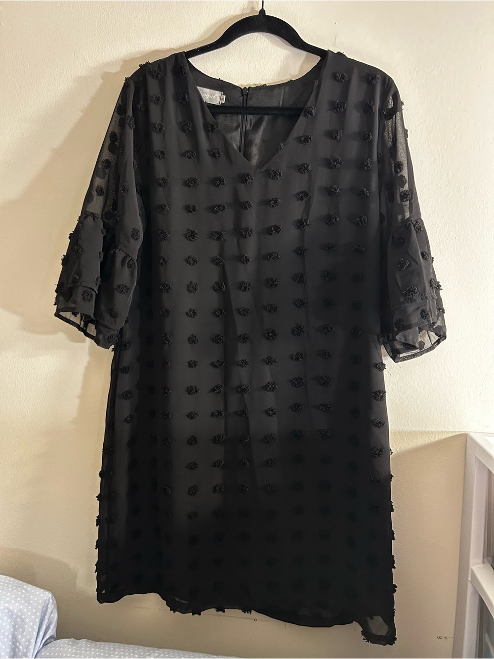 Belongsci NWT Black Swiss Dot Chiffon Flutter Sleeve Dress M
